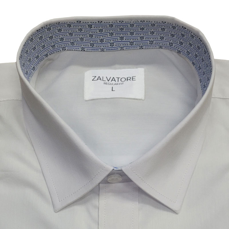 CAMI1604-ZOOMCUELLO-BOTON-BLANCO