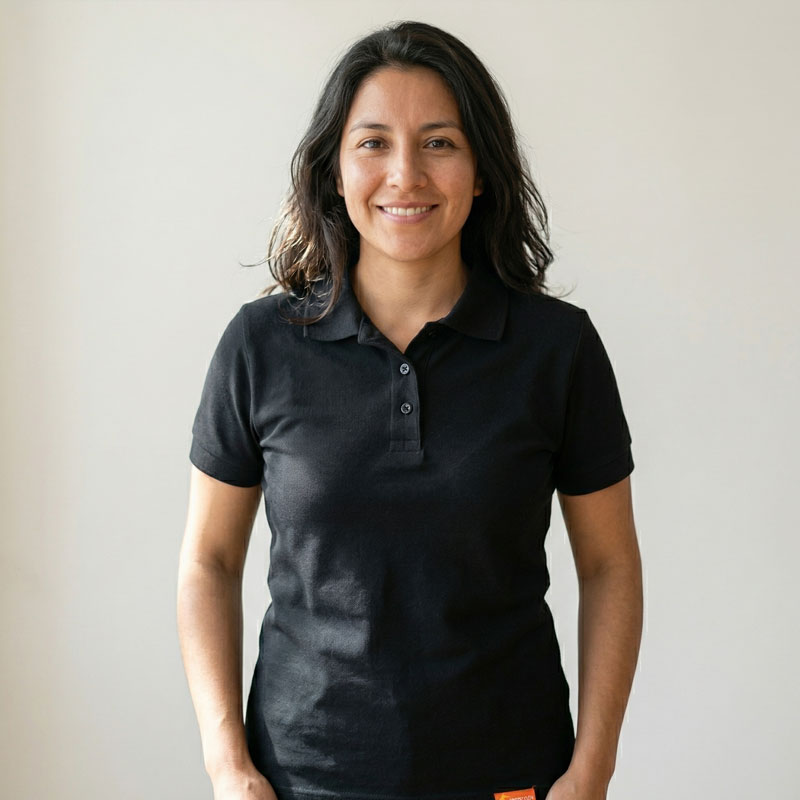 POL1651-NEGRA-FRONT