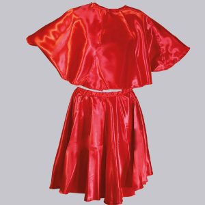 Traje típico tirana mujer